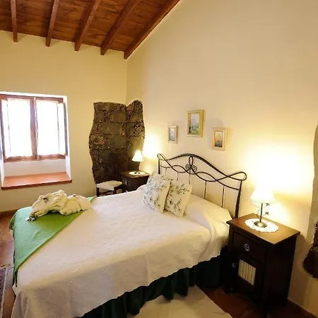 With 2 Bedrooms In Las Rosas With Wonderful Sea View Private Pool Enclosed Garden 10 Km From The Beach Villa