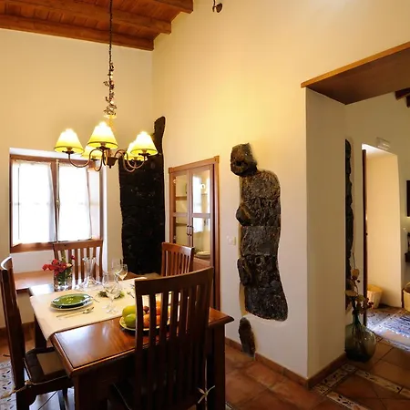 With 2 Bedrooms In Las Rosas With Wonderful Sea View Private Pool Enclosed Garden 10 Km From The Beach